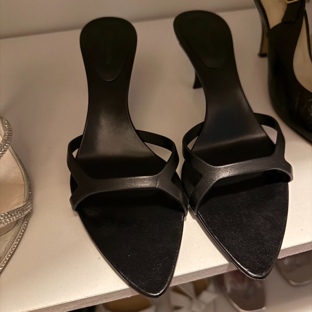 Saint Laurent Carla Kitten Heels Black - Picture 4 of 6